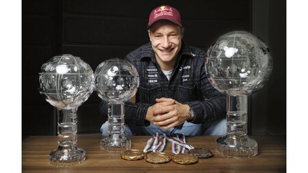 Gesamtweltcupsieger Marco Odermatt wird in Buochs geehrt