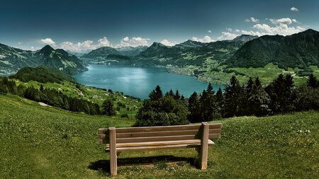 Raiffeisen Nidwalden – Pensionsplanung | © Erfasst durch Nidwaldner Blitz